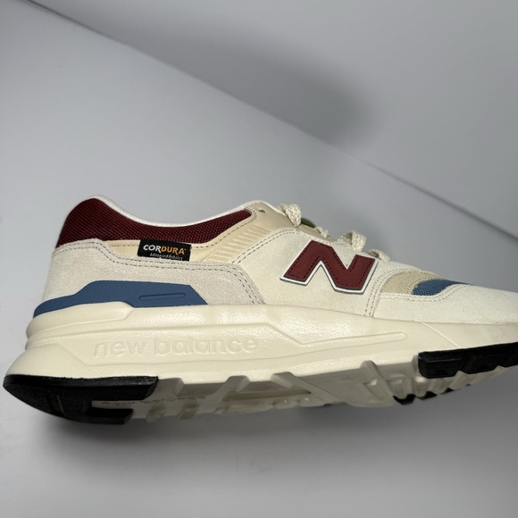 New Balance 997H Men's 9 / Women's 10.5 Cream Blue Maroon CM997HNL New No Box - Picture 9 of 10